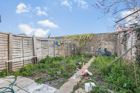 3 bedroom terraced house for sale, Masterman Road, East Ham, London, E6