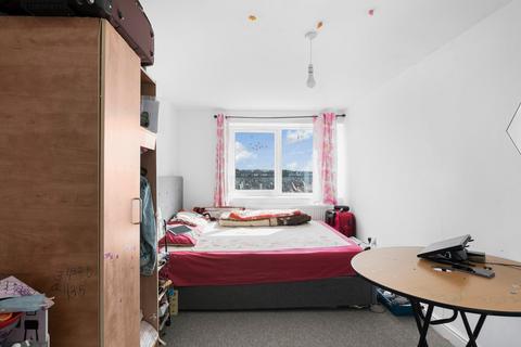 3 bedroom terraced house for sale, Masterman Road, East Ham, London, E6