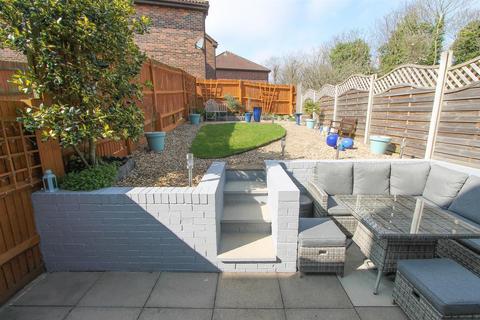 113 Harrow Road, Carshalton, SM5 3QF