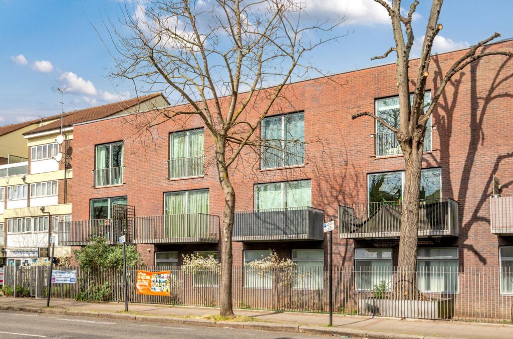 Holland Grove, London SW9 2 bed apartment for sale - £600,000