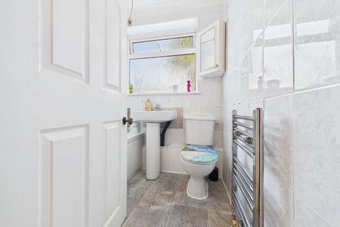 3 Regan Close, Stanford-le-hope, SS17 8BU