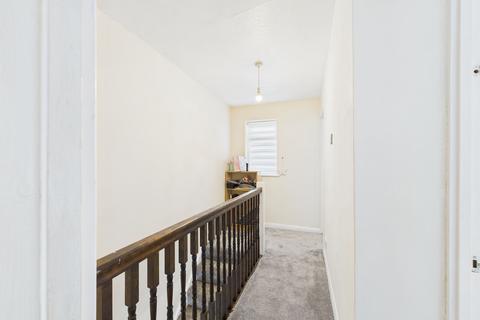 3 Regan Close, Stanford-le-hope, SS17 8BU