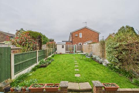 4 bedroom semi-detached house for sale, Branksome Avenue, Stanford-Le-Hope, SS17