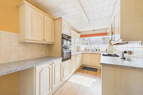 4 bedroom semi-detached house for sale, Martins Close, Stanford-Le-Hope, SS17