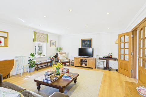 4 bedroom detached house for sale, Branksome Park, Branksome Avenue, Stanford-Le-Hope, SS17 8AU