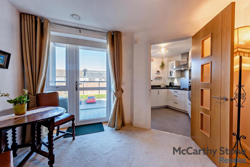 8641255-interior15-800.jpg