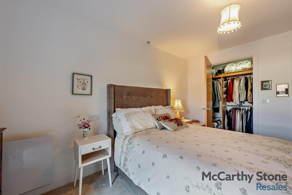 8641255-interior02-800.jpg