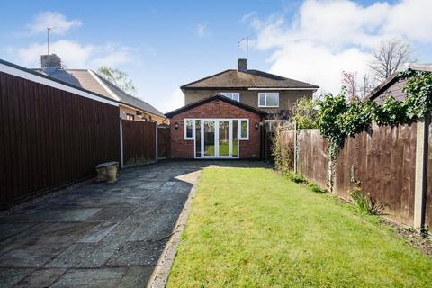 14 Burnside, Rugby, CV22 6AX