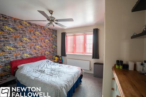 2 Adrians Walk, Retford, DN22 7WB