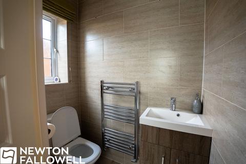 2 Adrians Walk, Retford, DN22 7WB