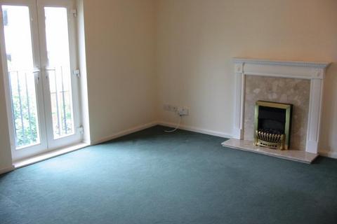 2 bedroom flat to rent, Lindisfarne Gardens, Maidstone