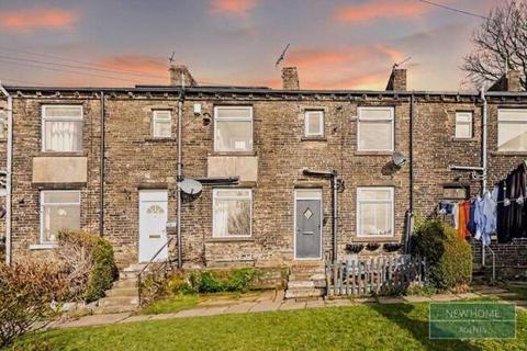 2 bedroom terraced house for sale, Close Head, Thornton, Bradford, West Yorkshire, BD13