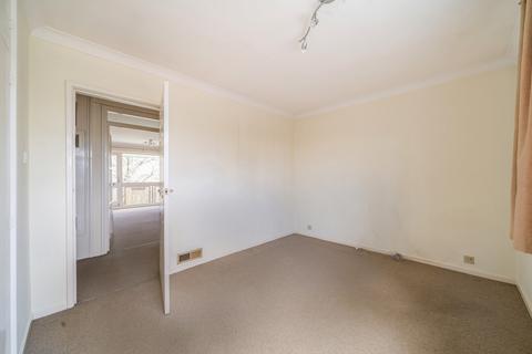undefined, Victoria Road, Weybridge, Surrey, KT13