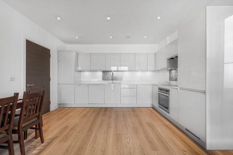 2 bedroom flat for sale, Glass Blowers House, 15 Valencia Close, London
