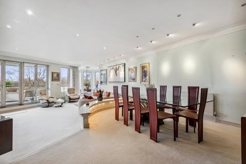 3 bedroom flat for sale, Summit Lodge, Lower Terrace, Hampstead, London