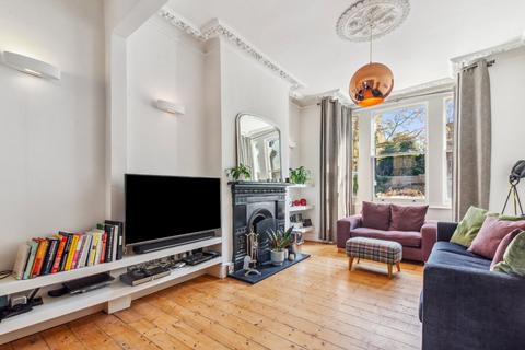 3 bedroom terraced house to rent, Legard Road, London