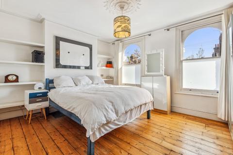 3 bedroom terraced house to rent, Legard Road, London