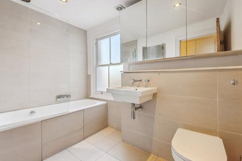 3 bedroom terraced house to rent, Legard Road, London