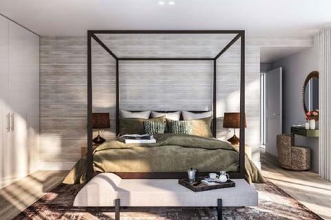 undefined, Chiswick High Road, Chiswick