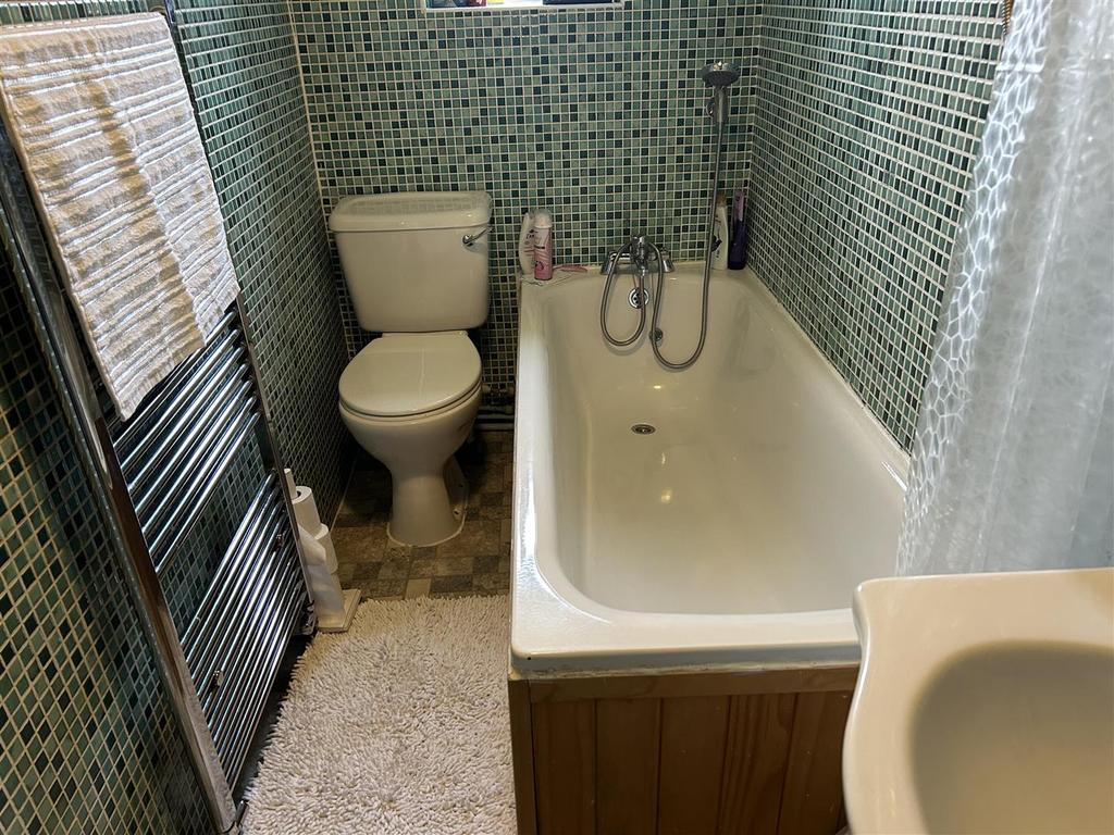 BATHROOM &amp; WC