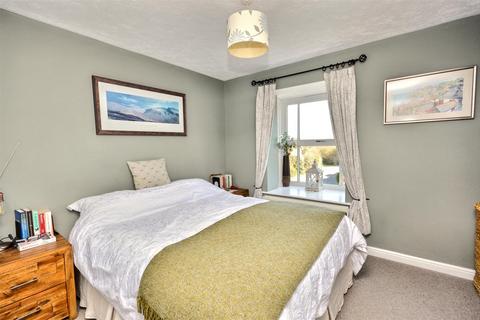 22 Beechfield Close, Stone Cross, Pevensey, BN24 5FH