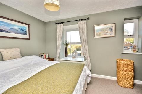 22 Beechfield Close, Stone Cross, Pevensey, BN24 5FH