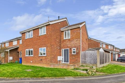 undefined, Tennyson Close, Towcester, NN12