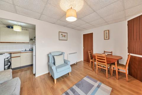 2 bedroom flat for sale, High Street, Newmarket CB8