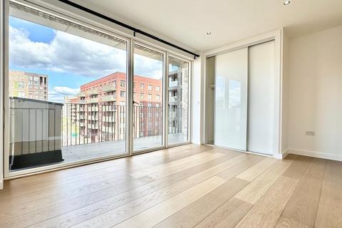 Flat 6, Baillie Apartments, 31 Lock Side Way, London, E16 2JQ