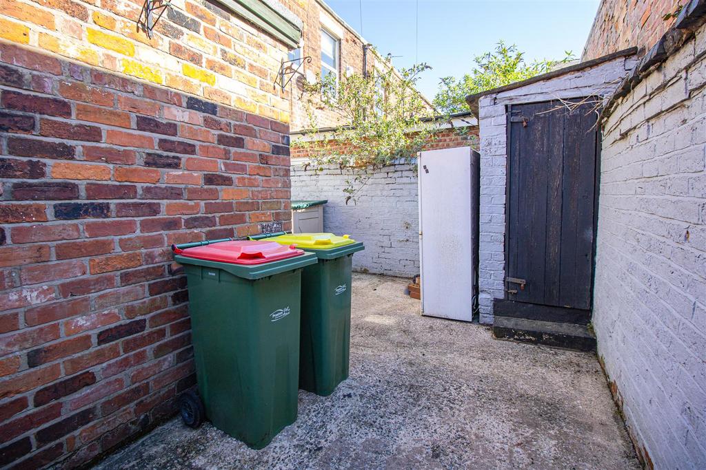 Rear Yard