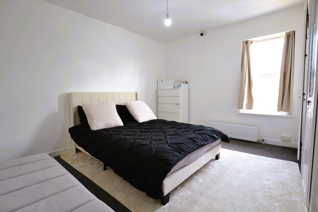 Front bedroom