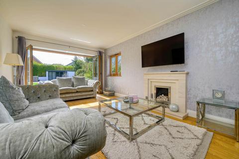 13 Brooklyn Drive, Emmer Green, Reading, RG4 8SR