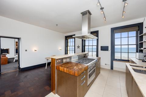 3 bedroom maisonette for sale, Brunswick Terrace, Hove BN3