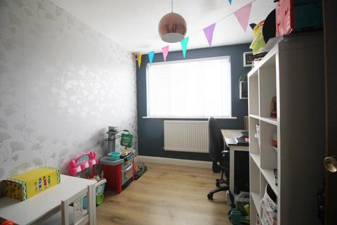 2 Bembridge, Netley Abbey, Southampton, SO31 5PN