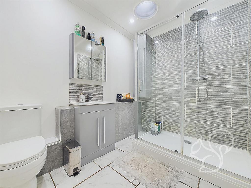 Ensuite