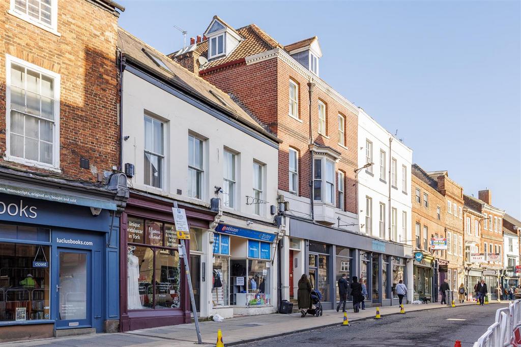 Micklegate Low Level Externals 3.jpg