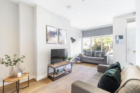 5 bedroom terraced house for sale, Stanmore View, Burley, Leeds, LS4