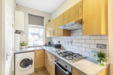 5 bedroom terraced house for sale, Stanmore View, Burley, Leeds, LS4