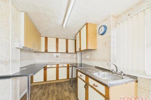 2 bedroom terraced house for sale, Old Mold Road, Gwersyllt, Wrexham