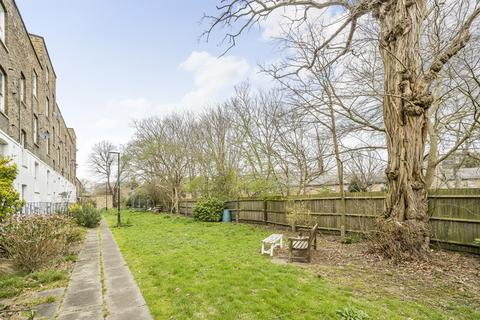 1 bedroom apartment for sale, Foxley Road, London
