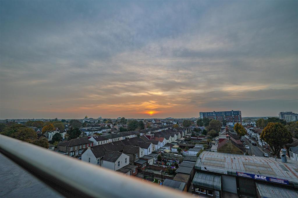 980 A2546.jpg