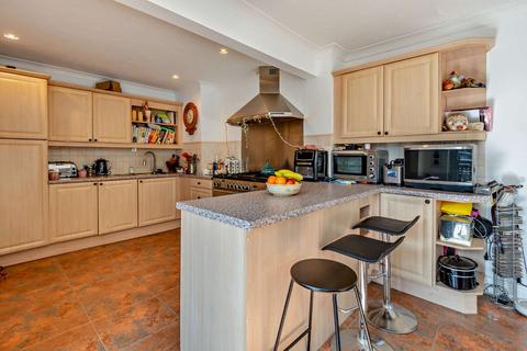 24 Highclere, Ascot, SL5 0AA