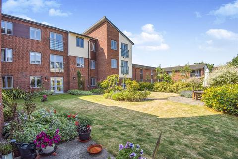 2 bedroom apartment for sale, Avalon Court, Newport, Lincoln