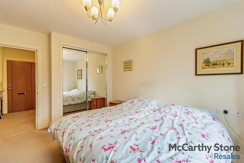 8640870-interior03-800.jpg