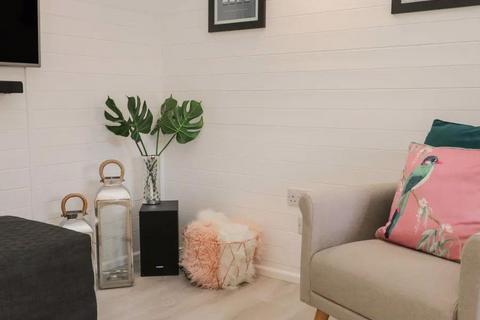 2 bedroom mobile home for sale, Ambleside Road, Windermere LA23