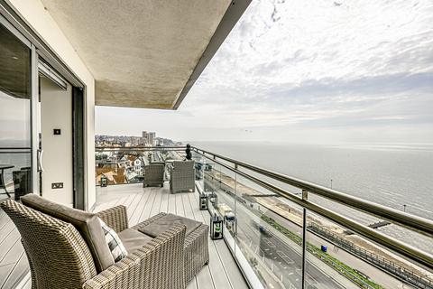 undefined, Westcliff-on-sea SS0