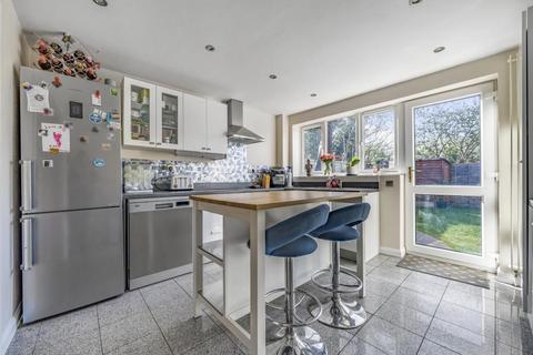 4 bedroom link detached house for sale, Bicester,  Oxfordshire,  OX26