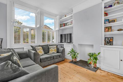 1 bedroom flat for sale, Standen Road, London