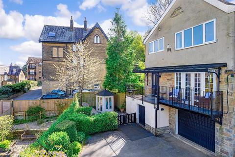 3 bedroom semi-detached house for sale, Parish Ghyll Drive, Ilkley LS29