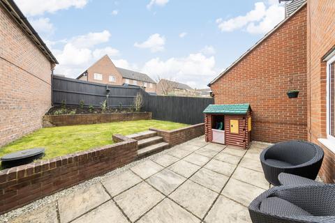 2 Dunnock End, Didcot, OX11 6AD